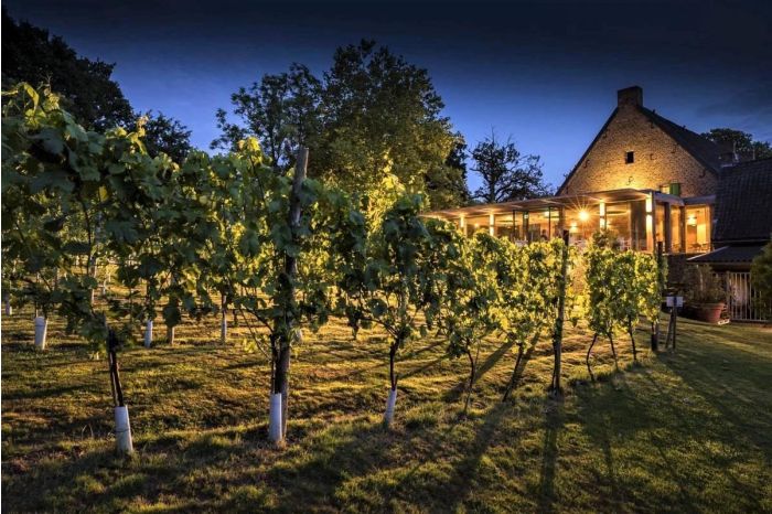 Ervaar luxe en rust in 16e-eeuwse herenboerderij in Zuid-Limburg | incl. culinair 4-gangendiner