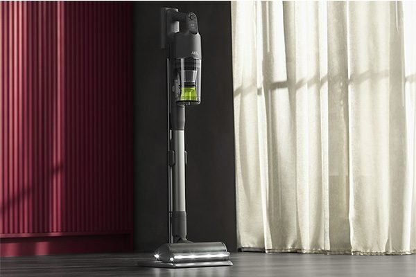 Draadloze steelstofzuiger Animal 9000 – AEG