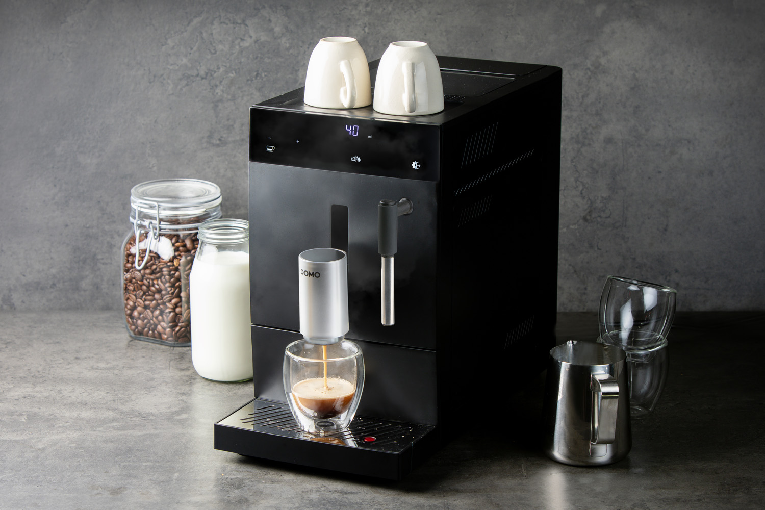 Volautomatische espresso koffiemachine - DOMO