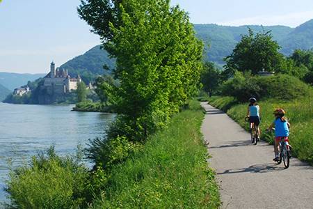 Van Passau naar Wenen, 8-daagse fietstocht langs de mooie  blauwe Donau
